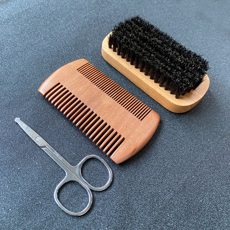 Set per la cura della barba da - Men'S Grooming Bag recensione e prezzo